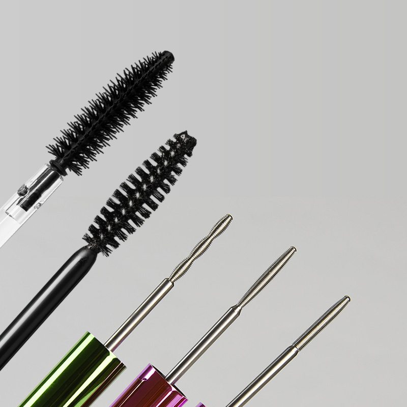纖維螺旋紋刷頭 vs 硅膠刷頭 vs 鋅合金刷頭：哪種更適合睫毛膏？